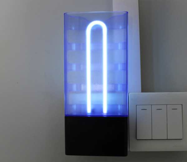 迷你粘捕式灭虫灯